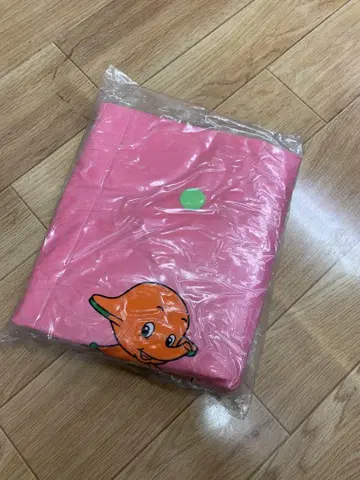 사토짱 굿즈 플로트 보드