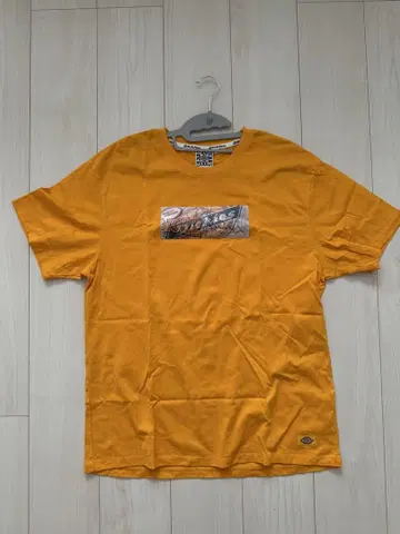 디키즈 오렌지 티셔츠 XL
