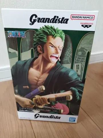 Grandista 조로 피규어 원피스