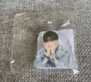TREASURE 지훈 캡슐 토이 클립