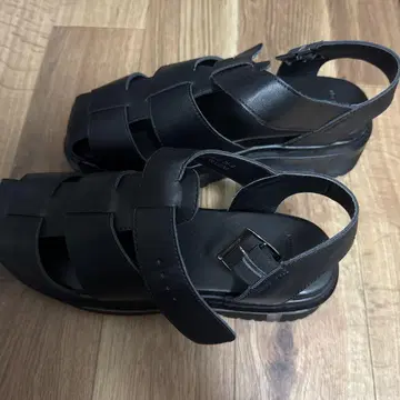블랙 클리어 하이 밑창 샌들(통굽)
