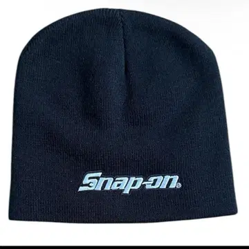 Snap-on 블랙 니트 모자