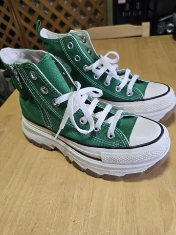 CONVERSE ALL STAR 그린 하이컷 통굽 스니커즈
