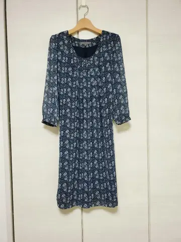 로라 애슐리 쉬폰 세미 플레어 원피스 S 7부 소매