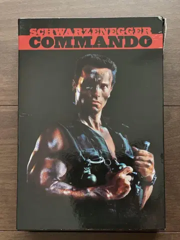 NECA 코만도 30주년 존 메이 트릭스 피규어