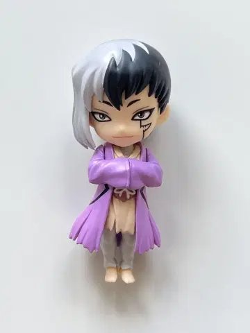 Dr.STONE 닥터 스톤 아사기리 겐 Figuarts mini