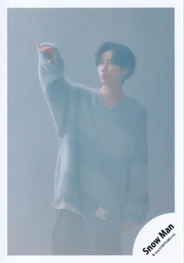 SnowMan RAYS MV 오프샷 아베 료헤이 공식 사진*1장