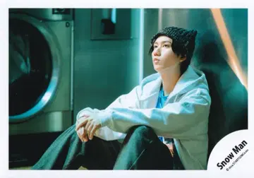 SnowMan RAYS MV 오프 샷 아베 료헤이 공식 사진*1장