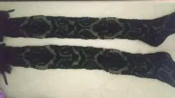 블랙 레이스 삭스 리본 포함