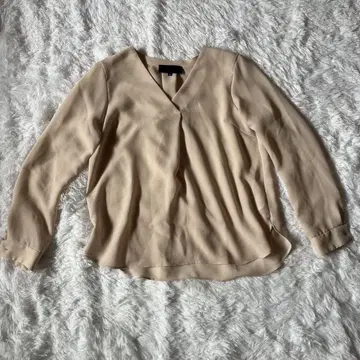 UNTITLED 언타이틀 긴팔 블라우스 F 월드 V넥 아이보리