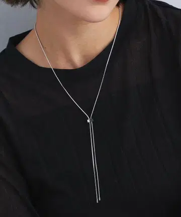택 포함 새상품 그린 라벨 릴랙싱 슬라이드 타이 목걸이 실버