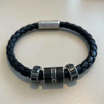 스와로브스키 다이애그널 팔찌