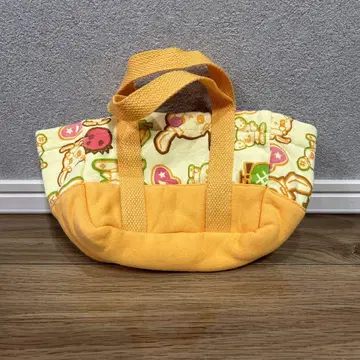 산리오 헤이세이 레트로 팝앤베리 파우치