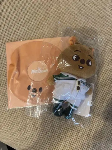 한쿼카 백 참 SKZOO MINI TUBE
