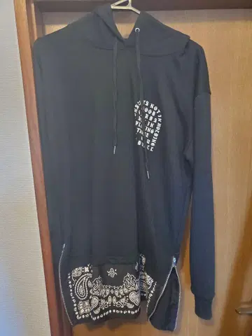 블랙 후드티 사이드 지퍼 M