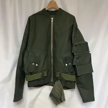 정가 418,000엔 CVTVLIST WRAITH TENT MA-1 자켓
