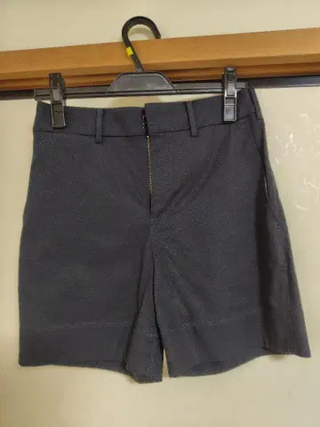 투모로우랜드 마카피 네이비 숏팬츠