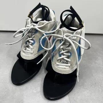 OFF-WHITE 힐