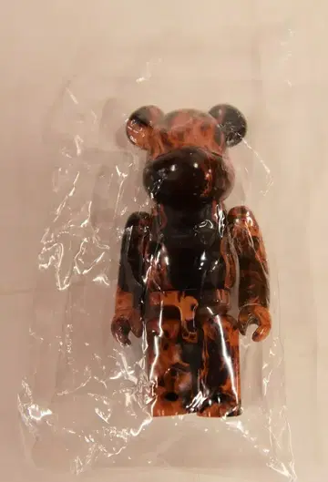 MEDICOMTOY 베어브릭 시리즈 44 PATTERN 불꽃