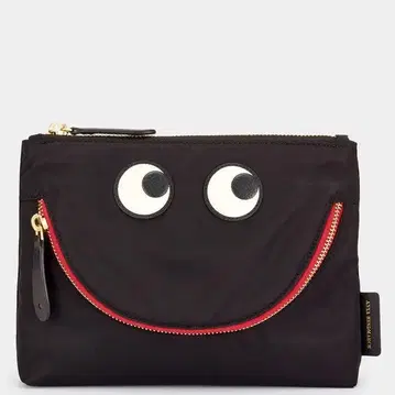 ANYA HINDMARCH 스마일 파우치 블랙