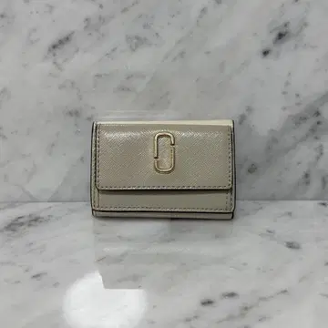 Marc Jacobs 더 스냅샷 미니 3단 폴더형 지갑