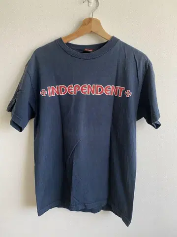 INDEPENDENT 아이언 크로스 티셔츠 네이비 페이드 M 사이즈
