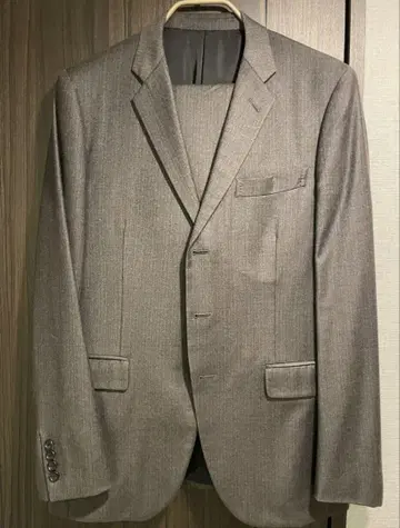 Ermenegildo Zegna 제냐 트래블러 셋업 수트