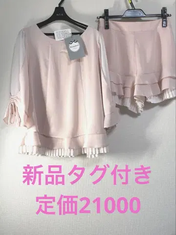 택 포함 새상품! 신주쿠 루미네 한정 핑크색. 리랜드트루 쉬폰 셋업
