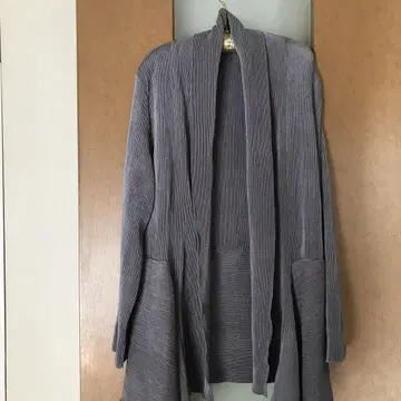 T-PLEATS 자켓 실버 그레이 L 사이즈