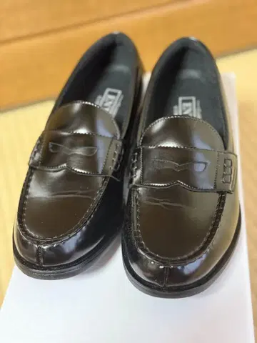 ENTRY 블랙 로퍼 24.5cm