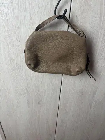 GIANNI CHIARINI 베이지 가죽 숄더백