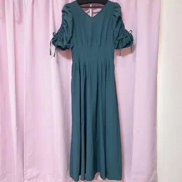 And Couture 앙데팡당 허리 턱 원피스 소매 리본