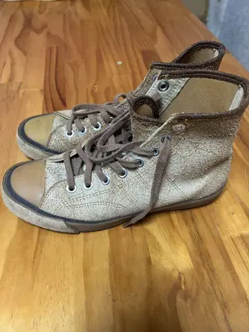 around the shoes 어라운드 더 슈즈 하이컷 스니커즈 25cm