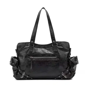 DEINET STUD POCKET 가죽 숄더백 블랙
