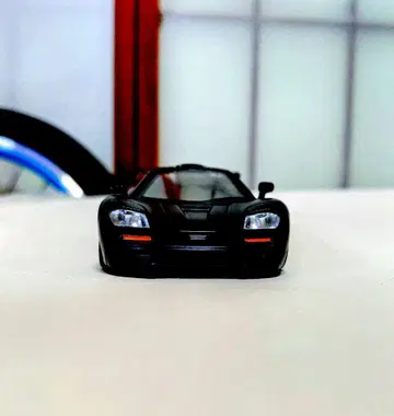 McLaren F1 매트 블랙