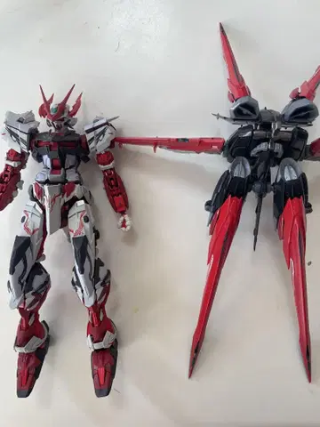 METAL BUILD 건담 아스트레이 레드 드래곤닉스