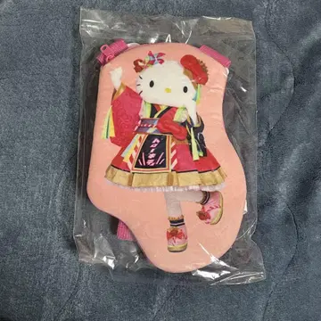 산리오 퓨로랜드 콜라보레이션 라이브 캐릭터 숄더백 키티