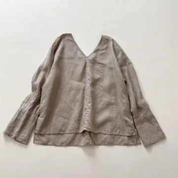 갤러리 바이 프론트 앤 리어 V 린넨 100% 블라우스 긴팔 커프스