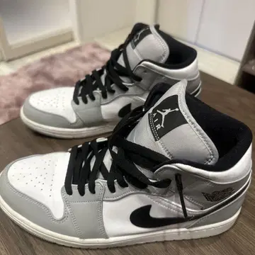 Air Jordan 1 화이트/그레이/블랙