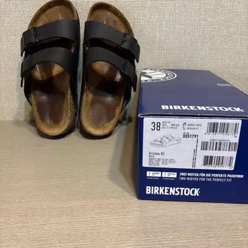 버켄스탁 애리조나 블랙 38 24.5 샌들