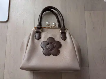 펄 가마구치 2WAY 미니 토트 / 마리 콴트 (MARY QUANT)