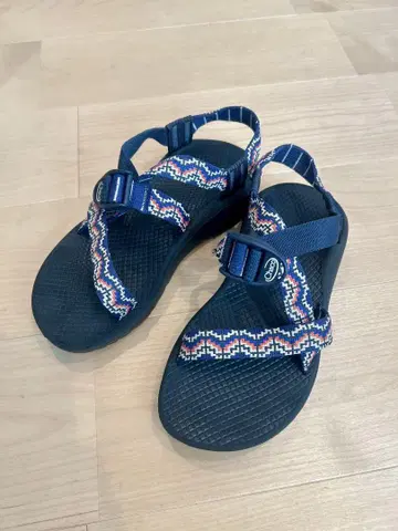 Chaco 샌들