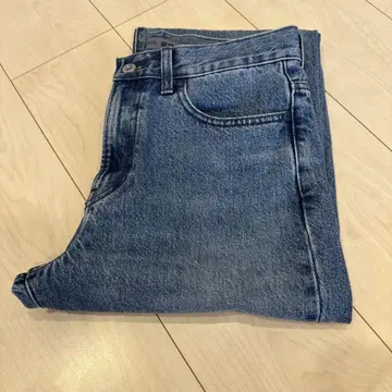 유니클로 JW Anderson 스트레이트 청바지 65 블루