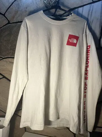 The North Face 긴팔 티셔츠 화이트