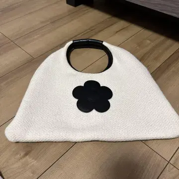 MARY QUANT 플라워 모티브 토트백