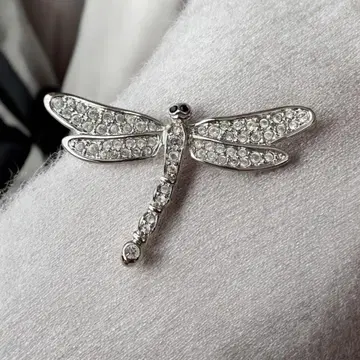 SWAROVSKI 브로치