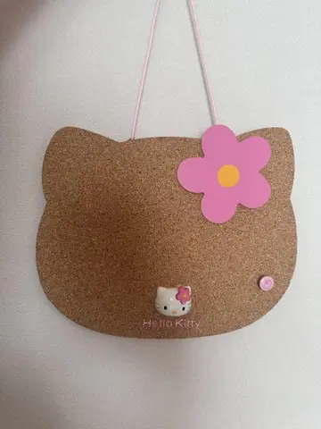 헤이세이 키티 코르크 보드 새상품급