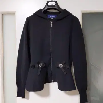 M'S GRACY 후드 부착 블랙 점퍼