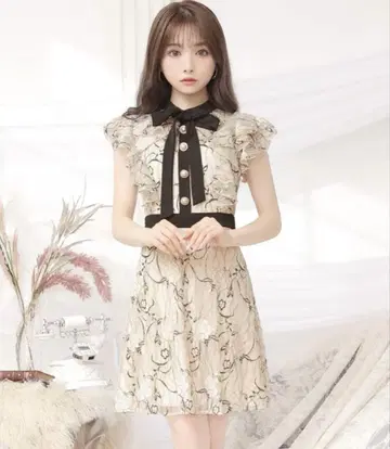 dazzy 넥 리본 플라워 전체 레이스 프릴 A 라인 미니 드레스