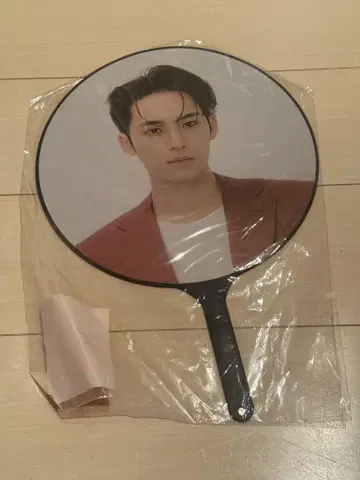 김민규 부채